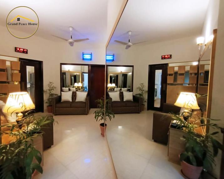 Bed and Breakfast Grand Peace House II à Islamabad Extérieur photo